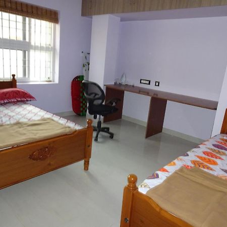 Haritham Apartman Tiruchirappalli Kültér fotó